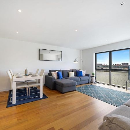 Host & Stay - Waterfront View リヴァプール エクステリア 写真